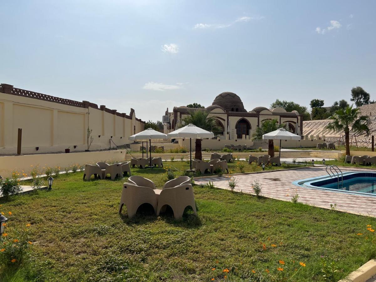 Elphardous Oasis Hotel Luxor Eksteriør bilde